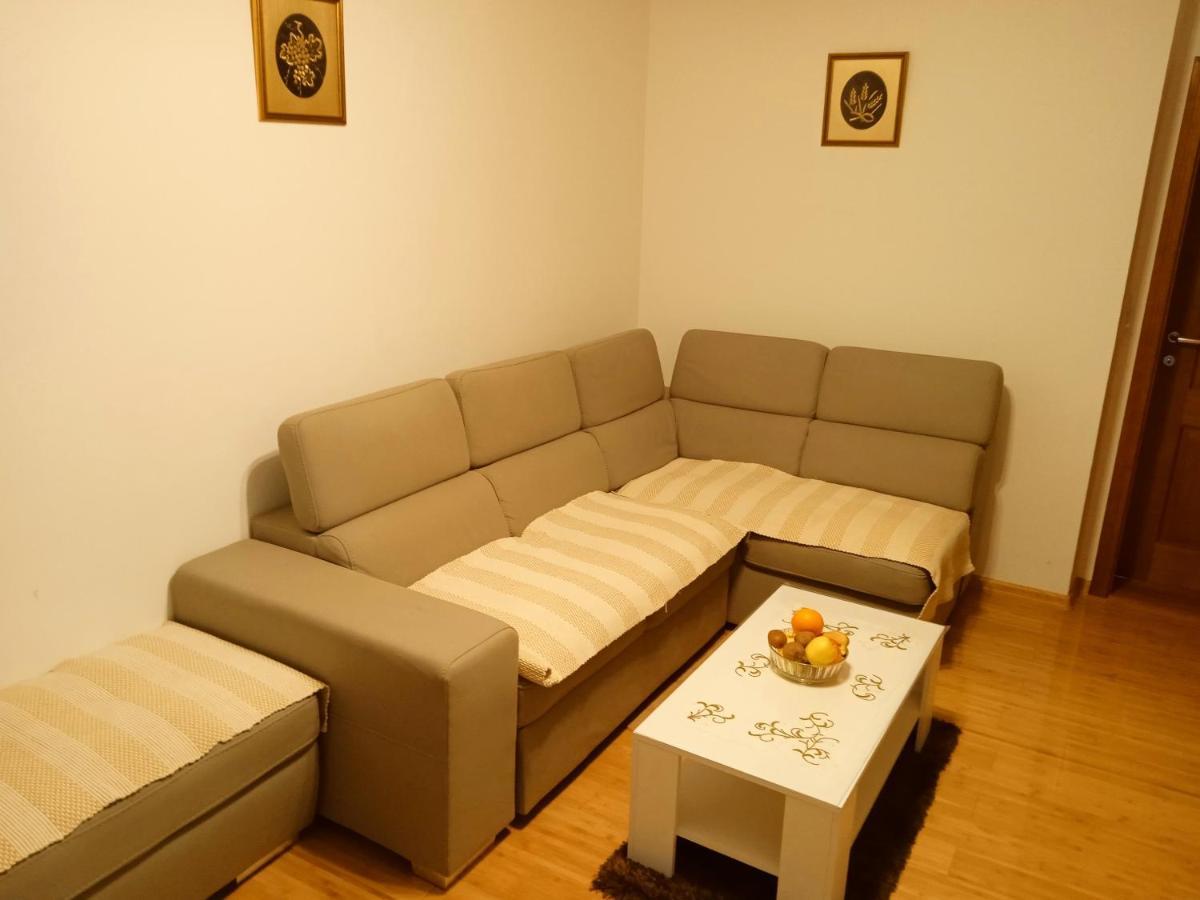 Apartman Josipa Peroj Kültér fotó