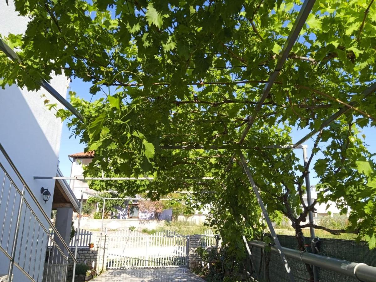 Apartman Josipa Peroj Kültér fotó